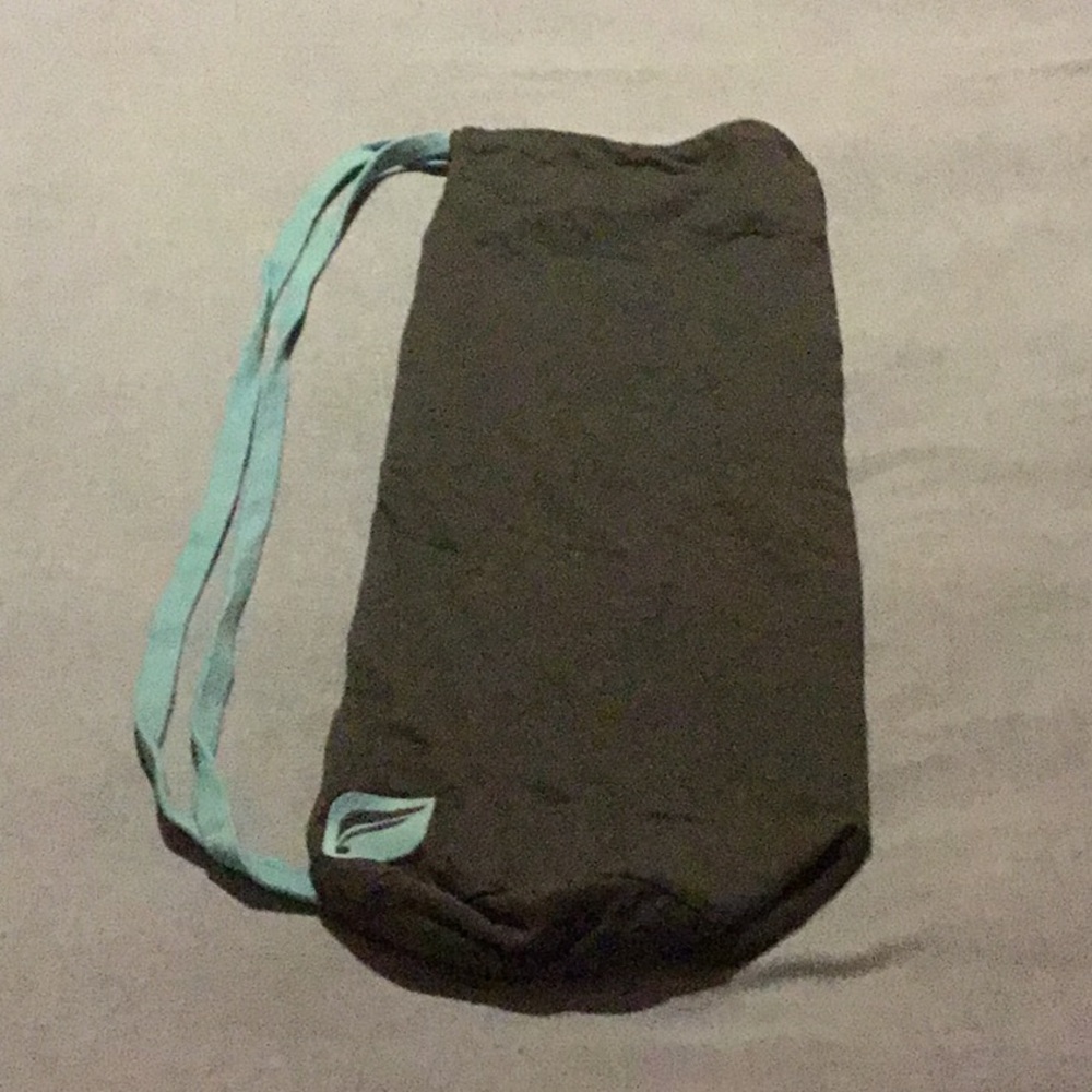Fabletics yoga mat bag